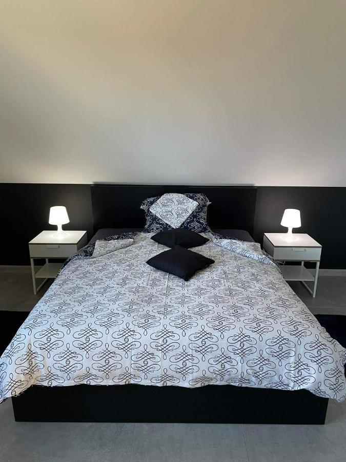 Apartament Nadziei ชเมียวล์โน ภายนอก รูปภาพ